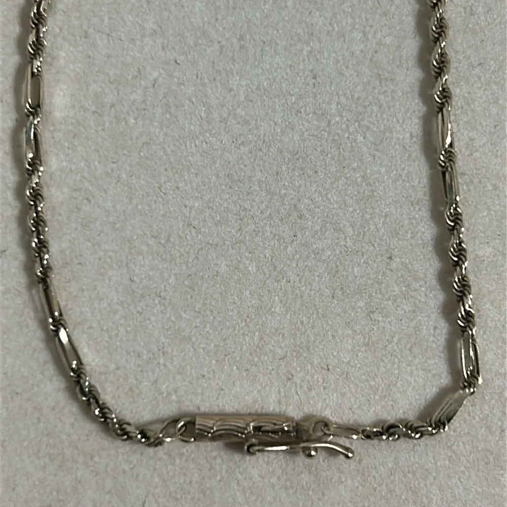 14K Gold Rope Chain Bracelet - Picture 6 of 8